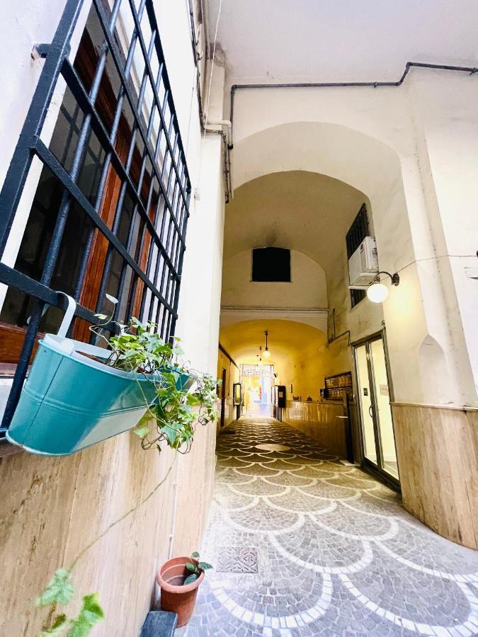 Chiaia175 Hotel Nápoles Exterior foto